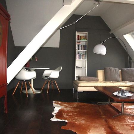 Loft, Private House With Wifi And Free Parking For 1 Car Apartment Weesp Bagian luar foto