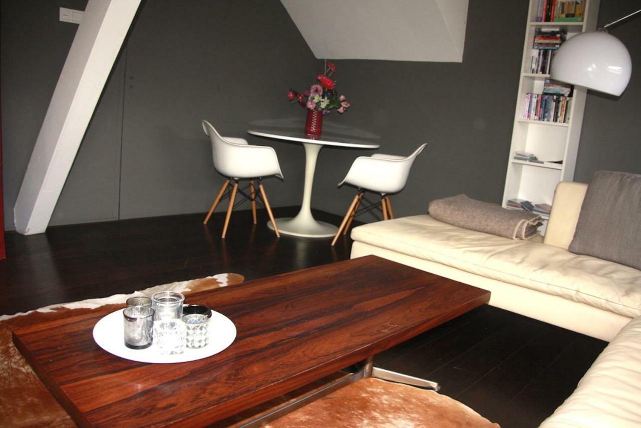 Loft, Private House With Wifi And Free Parking For 1 Car Apartment Weesp Bagian luar foto