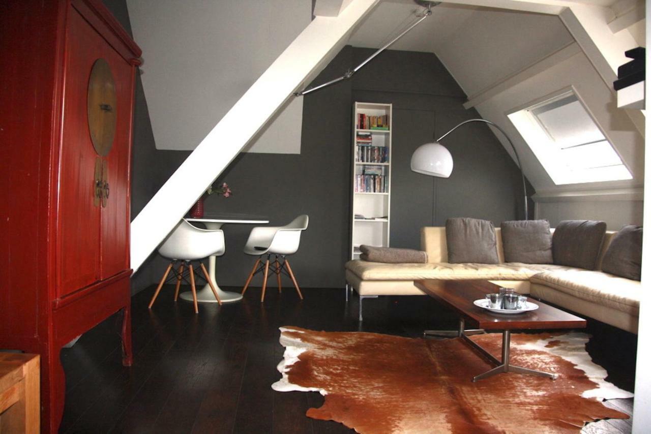 Loft, Private House With Wifi And Free Parking For 1 Car Apartment Weesp Bagian luar foto